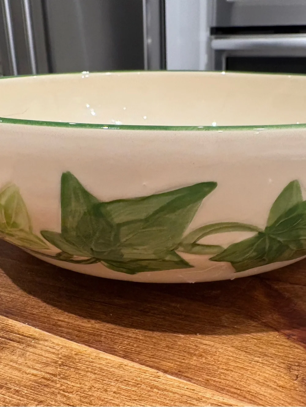 Vintage Franciscan Ivy Vine Ceramic Serving Bowl - Green on Cream